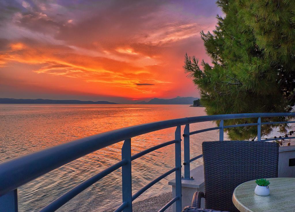 Hotel Sirena Podgora Exterior foto